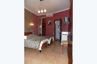 Гостиница Guest House Albatros Геленджик Стандартный двухместный номер с одной кроватью -3
