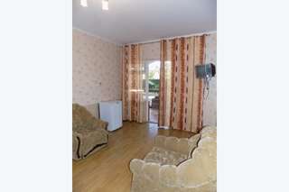 Гостиница Guest House Albatros Геленджик Люкс на первом этаже-2